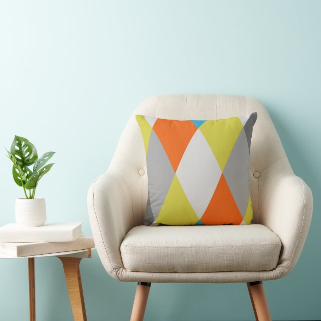 Yellow Gray Orange Blue Modern Geometric Pattern Kissen (Stuhl )
