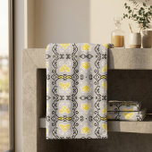 Yellow Gray White Arabesque Geometric Pattern Badhandtuch Set