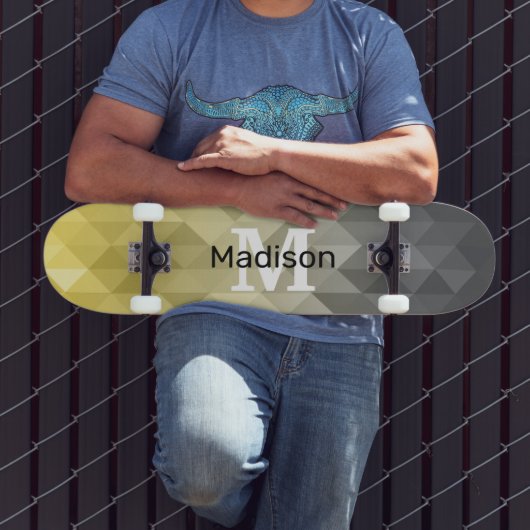 Yellow Grey Cool Ombre Geometric pattern Monogram Skateboard (Außenbereich 3)