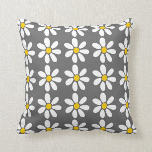 Yellow Grey White Daisy Pattern Kissen