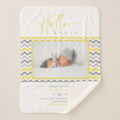 Yellow Grey Zigzag Stripes Hello World Quote Photo Sherpadecke (Vorderseite)