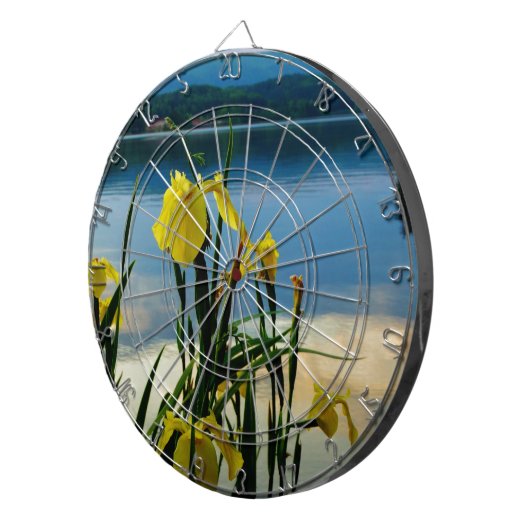 Yellow Iris am Lake Shore Dartscheibe (Vorderseite rechts)