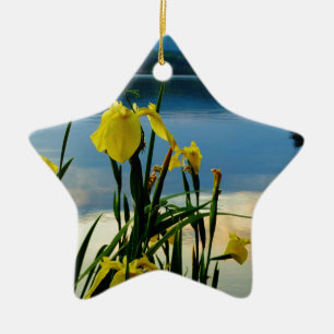 Yellow Iris am Lake Shore Keramikornament