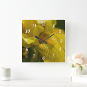 Yellow Iris Beard Quadratische Wanduhr (Zuhause)