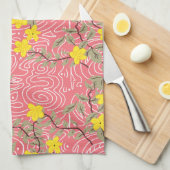 Yellow Jasmine Blume auf Korallenrosa Geschirrtuch (Viertel Falte)