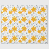 Yellow Kawaii suns mit Sternen, Monden und Wolken Geschenkpapier (Flach)