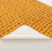 Yellow knitted wool texture background pattern wit sherpadecke (3/4)
