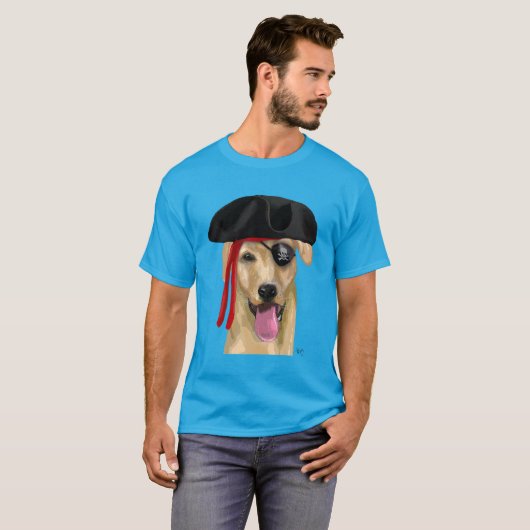 Yellow Labrador Pirate 2 T-Shirt (Vorne ganz)