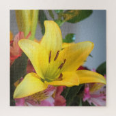Yellow Lily Jigsaw Puzzle (Vertikal)