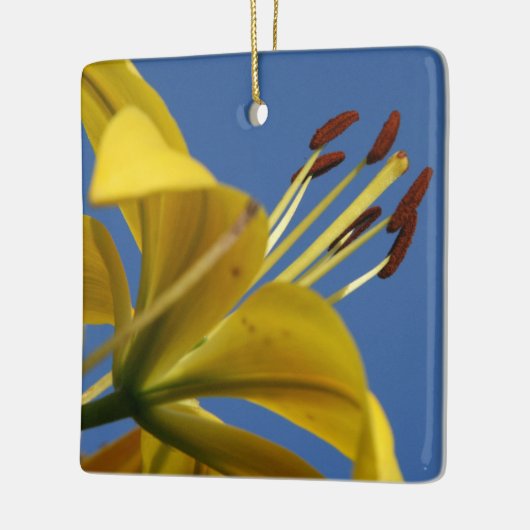 Yellow Lily Ornament (Links)