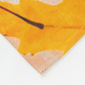 YELLOW MAPLE-BLÄTTER FLEECEDECKE (Ecke)