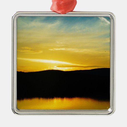 Yellow Mt Lake Sunset Silbernes Ornament (Vorne)