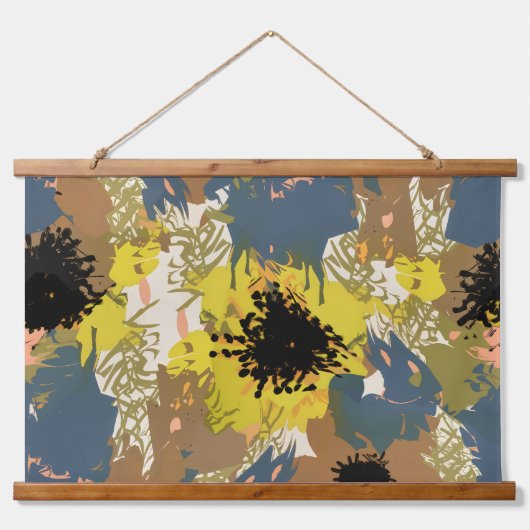 Yellow Ochre Florals Wandteppich Mit Holzrahmen (Vorne)