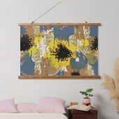 Yellow Ochre Florals Wandteppich Mit Holzrahmen (Schlafzimmer)