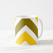 Yellow Olive Chevron Geometric Pattern Kaffeetasse (VorderseiteRechts)