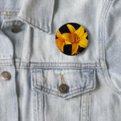Yellow Orchid Button (Beispiel)