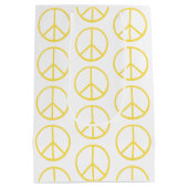 Yellow Peace Sign Pattern Colorful Modern Fun Mittlere Geschenktüte (Rückseite)