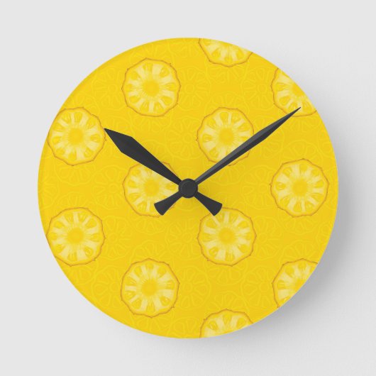 Yellow Pineapple Slices Pattern Runde Wanduhr (Vorderseite)