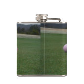 YELLOW, PINK UND WHITE Golf Balls Flachmann (Rückseite)