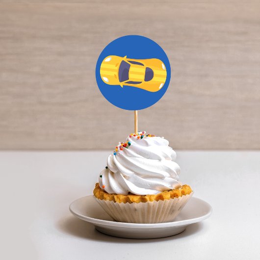 Yellow Racing Car Racetrack Baby Boy Dedication Runder Aufkleber