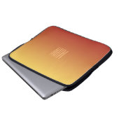 Yellow Red Gradient Custom Monogram Laptop Ärmel Laptopschutzhülle (Vorne Knopf)