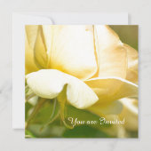 Yellow Rose Birthday Einladung (Vorderseite)