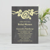 Yellow Rose Chalkboard Brautparty laden Einladung (Stehend Vorderseite)