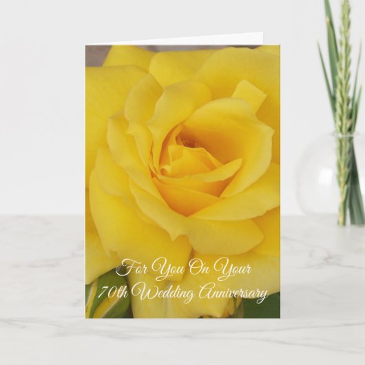 Yellow Rose Personalisiert 70. Hochzeitstag Karte (Vorderseite)