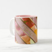 Yellow Rose Thankful Message Two-Tone Coffee Mug Zweifarbige Tasse (Vorderseite Links)