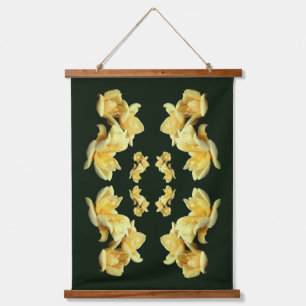 Yellow Rose Trio Abstrakt Wandteppich Mit Holzrahmen