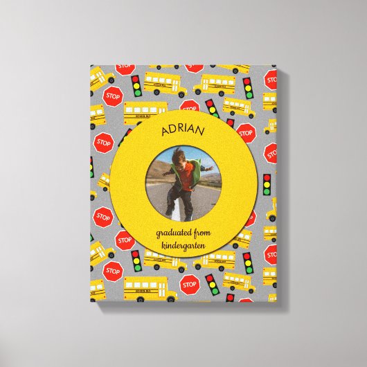 Yellow School Bus Kindergarten Abschluss Leinwanddruck (Vorderseite)