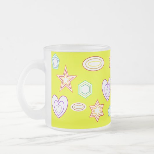 Yellow shapes mug mattglastasse (Links)