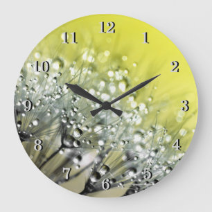 Yellow Sparkling Dew on Dandelion Große Wanduhr