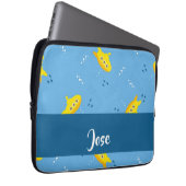 Yellow submarine and fish on blue laptopschutzhülle (Vorne Rechts)