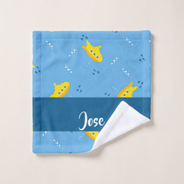 Yellow submarine and fish on blue waschlappen