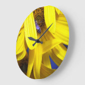 Yellow sunflower Petals N Blue Bee Wall Clock Große Wanduhr (Winkel)