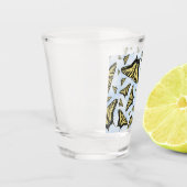 Yellow Swallowtail Butterflies Blue Sky  Schnapsglas (Links)