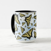 Yellow Swallowtail Butterflies on Blue Sky Pattern Tasse (Vorderseite Links)