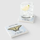 Yellow Swallowtail Butterfly Blue Sky Personalized Steinuntersetzer (Seitenansicht)