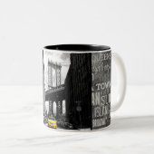 Yellow Taxi Cab von Manhattan Bridge New York City Zweifarbige Tasse (VorderseiteRechts)