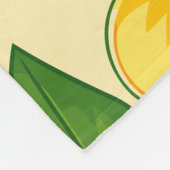 Yellow Tropical Flowers with Lush Green Leaves Fleecedecke (Ecke)