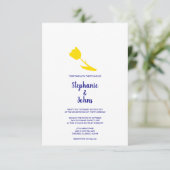 Yellow Tulip Floral Navy Hübsche Hochzeit Einladung (Stehend Vorderseite)