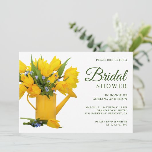 Yellow Tulips Garden Watering Can Brautparty Einladung (Stehend Vorderseite)