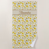 Yellow Watercolor Wildflower Pattern Name Strandtuch (Vorderseite)