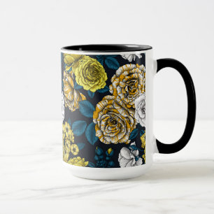 Yellow, White and Bi-Color Rosa with Blue Leaves Tasse