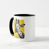 Yellow White and Black Funky Cool Paisley Giraffe Tasse (Vorderseite Links)
