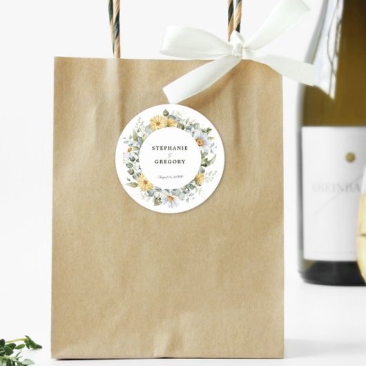 Yellow White Florals Wedding Runder Aufkleber