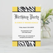 Yellow Wild Time Zebra Geburtstagsparty Einladung (Stehend Vorderseite)