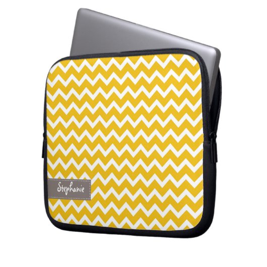 Yellow Zig Zag Chevrons Pattern Laptopschutzhülle (Vorderseite Links)