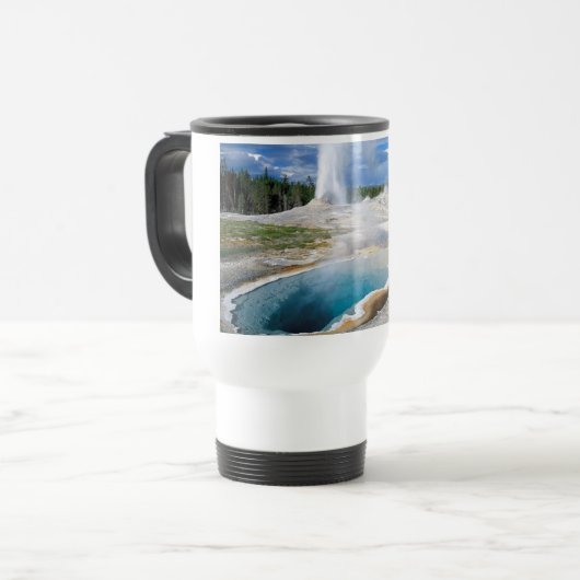Yellowstone Geyser Travel Mug Reisebecher (Vorderseite Links)